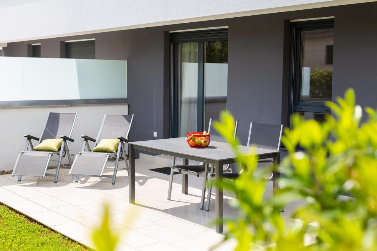Dodo Apartments Vantacici Exterior foto
